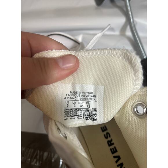 Converse Women's Chuck Taylor All Star Lugged Heel Platform Sneaker White 5 - Picture 7 of 7